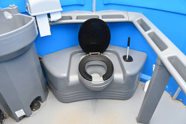 Portable Toilet Options We Offer in Ellsworth, ME